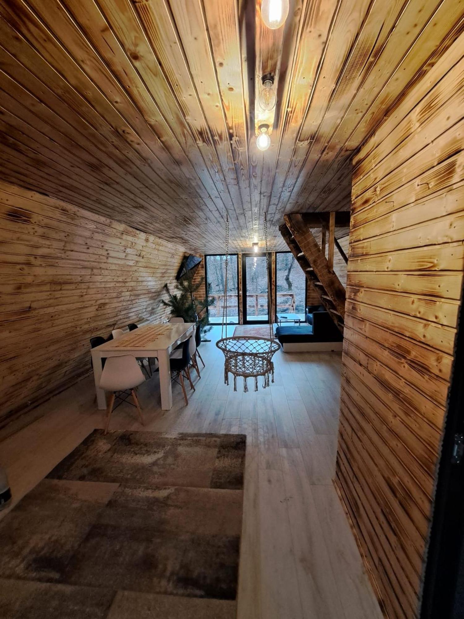Cabanaaframe Curtea de Argeş المظهر الخارجي الصورة